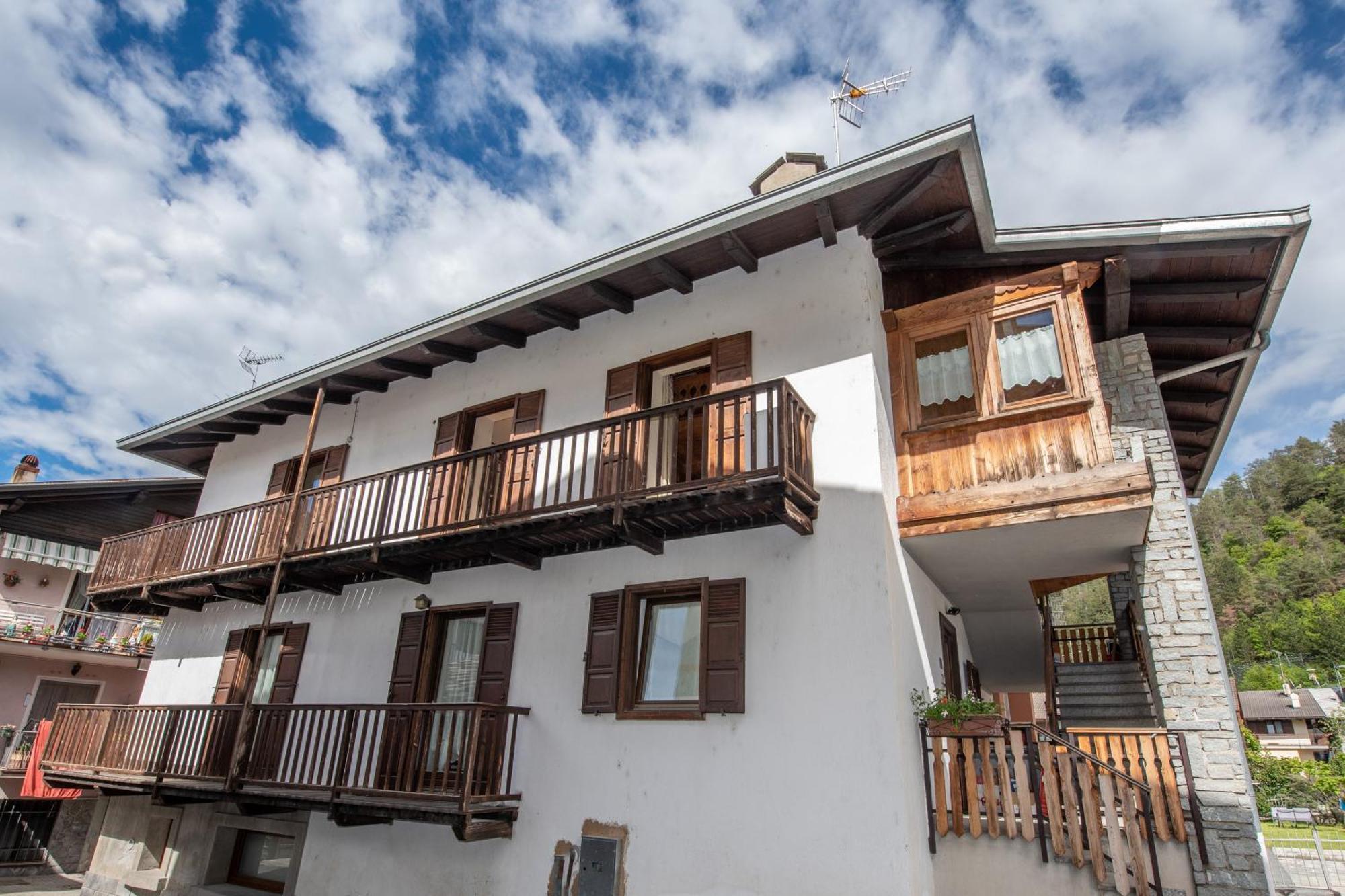 Casa Kristel Cir Comunale N 14 Aosta Exteriér fotografie